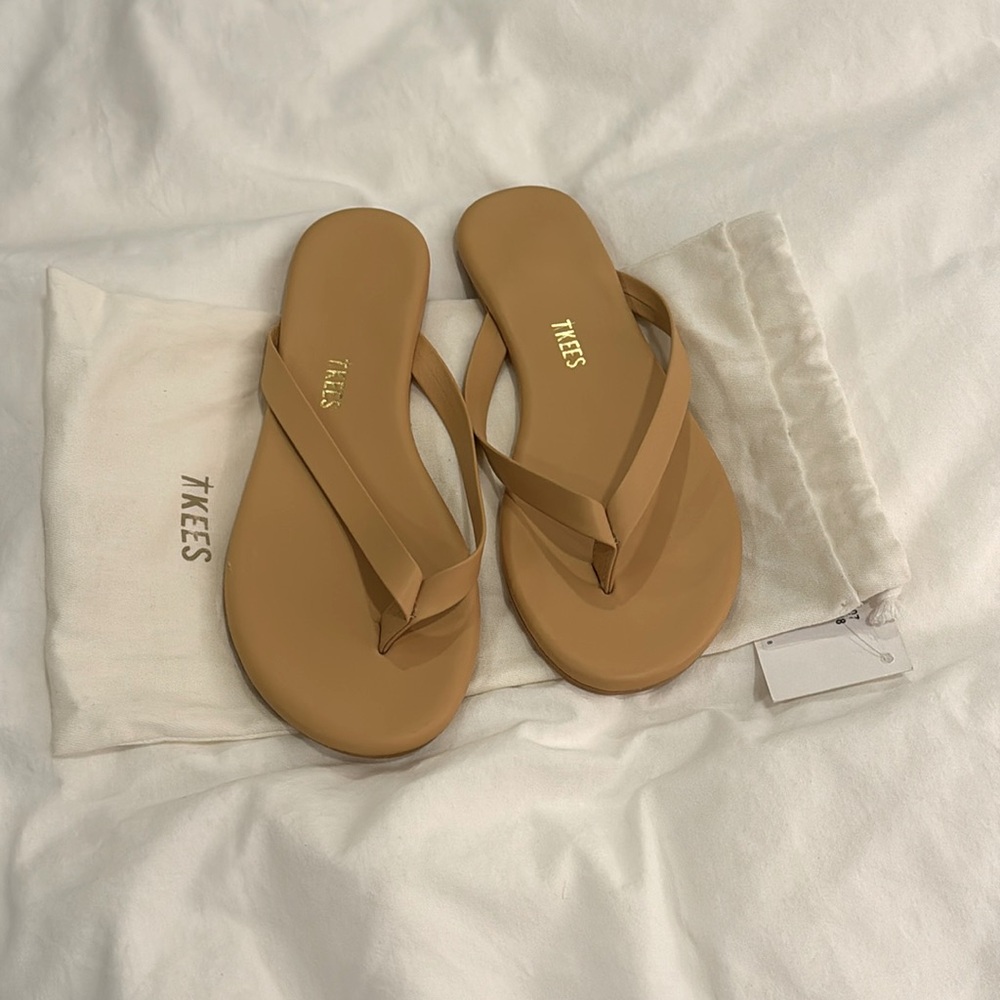 New in bag TKEES sandal boyfriend size 7